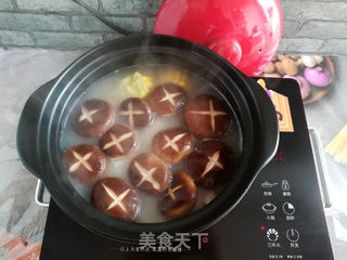 杂烩浓汤小火锅的做法步骤:14