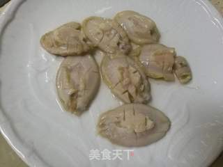 蒜蓉蒸鲍鱼的做法步骤:3