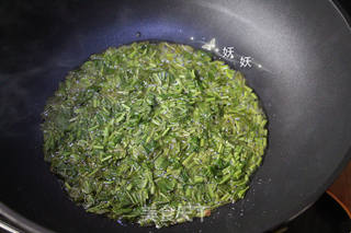 香椿煎蛋的做法步骤:8