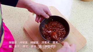 韩式辣白菜拌面的做法步骤:6