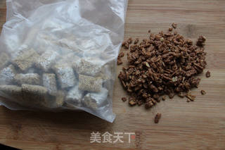八寸芒果酸奶慕斯蛋糕的做法步骤:2
