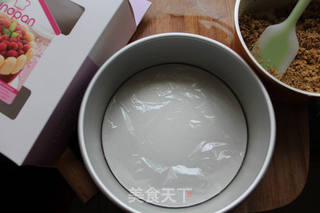 八寸芒果酸奶慕斯蛋糕的做法步骤:6