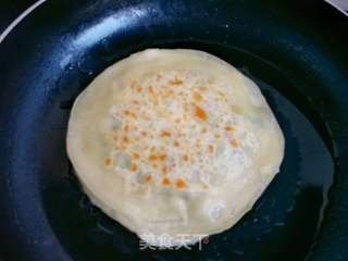 三鲜馅鸡蛋灌饼的做法步骤:8