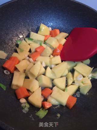 咖喱牛肉饭的做法步骤：7