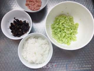 漂亮的辅食,不光让宝宝胃口大开,连你也会抢着吃!【福袋饭】的做法步骤:4