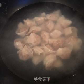 红油荆花馄饨的做法步骤:12