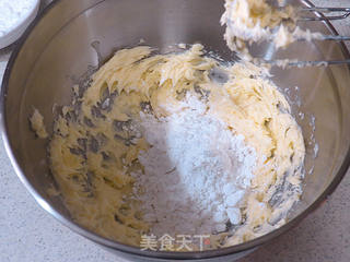 风味独特滴【焦糖南瓜磅蛋糕】的做法步骤:9