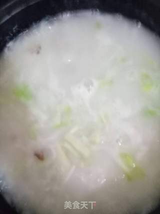 猪肝芥菜肉末粥的做法步骤：5