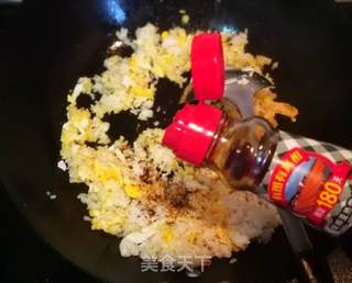葱香酱油蛋炒饭的做法步骤:7