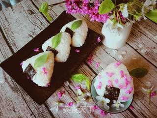 紫荆花榴莲饭团的做法步骤:13