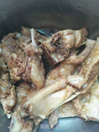 香酥排骨的做法步骤:2