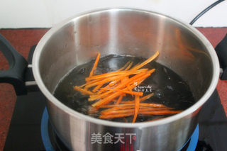 午餐便当凉拌木耳的做法步骤:4