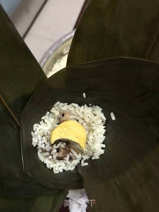 灰水粽的做法步骤:11