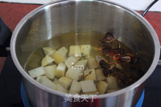 罗汉果炖雪梨的做法步骤:4