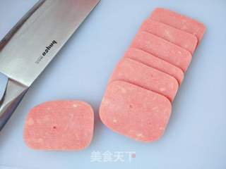 “便当”火腿寿司小方的做法步骤:2