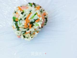 “便当”火腿蔬菜饭团的做法步骤：3