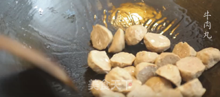 潮音潮人:青椒炒牛肉丸的做法步骤:3