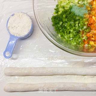 圆白菜素煎饺的做法步骤:10