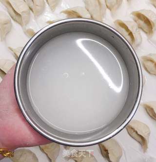 圆白菜素煎饺的做法步骤:14