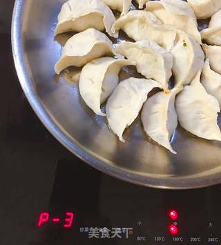 圆白菜素煎饺的做法步骤:15