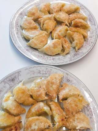 圆白菜素煎饺的做法步骤:21