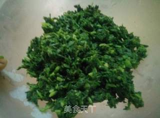 荠菜肉包的做法步骤：3