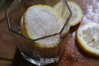 糖腌柠檬片的做法步骤:3