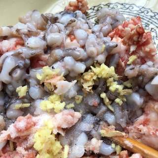 章鱼饺子的做法步骤:9