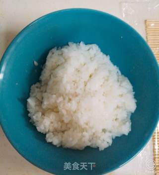 反转寿司的做法步骤:2