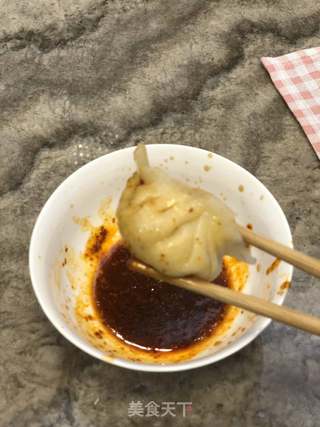 猪肉芹菜香葱水饺的做法步骤:21
