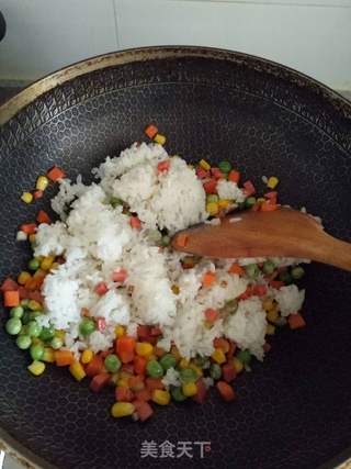 缤纷菠萝饭的做法步骤:8