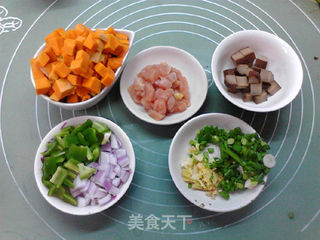 香辣南瓜鸡丁炒饭的做法步骤:2