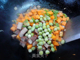 香辣南瓜鸡丁炒饭的做法步骤:13