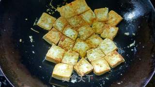 红烧豆腐(又名红烧二面黄)的做法步骤：9