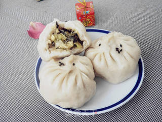 圆白菜瓜皮馅蒸包的做法步骤:12