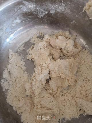 红椒牛肉片披萨的做法步骤:4