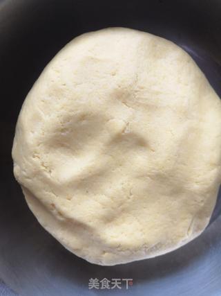 红椒牛肉片披萨的做法步骤:6