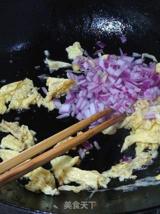 菠萝炒饭的做法步骤:5