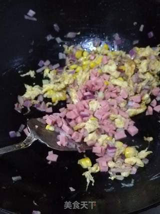 菠萝炒饭的做法步骤:7