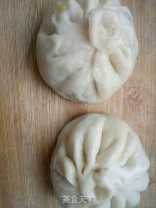 包菜淡菜干馅包子的做法步骤:13