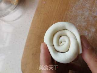 水煎玫瑰花饺的做法步骤:9