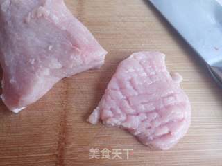 菠萝咕噜肉的做法步骤:3
