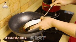 韩式辣白菜炒土豆片的做法步骤:3