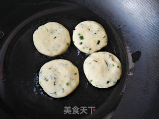 土豆饼的做法步骤:11