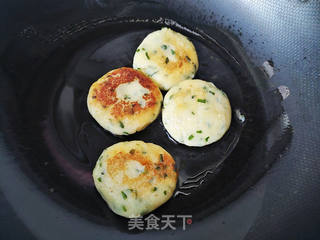 土豆饼的做法步骤:12
