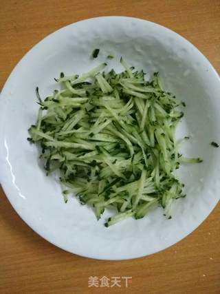 酱油肉末面的做法步骤:2