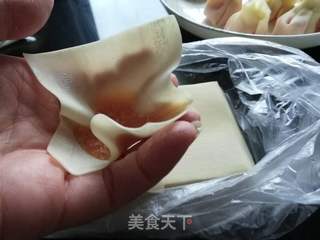 鲜肉大馄饨的做法步骤:7