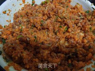 紫甘蓝胡萝卜肉包的做法步骤:7