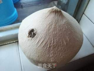 椰子炖雪耳糖水的做法步骤:3