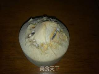椰子炖雪耳糖水的做法步骤:4